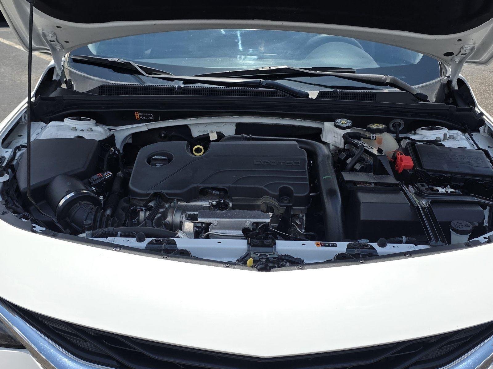 Used 2024 Summit White Chevrolet LT image 32