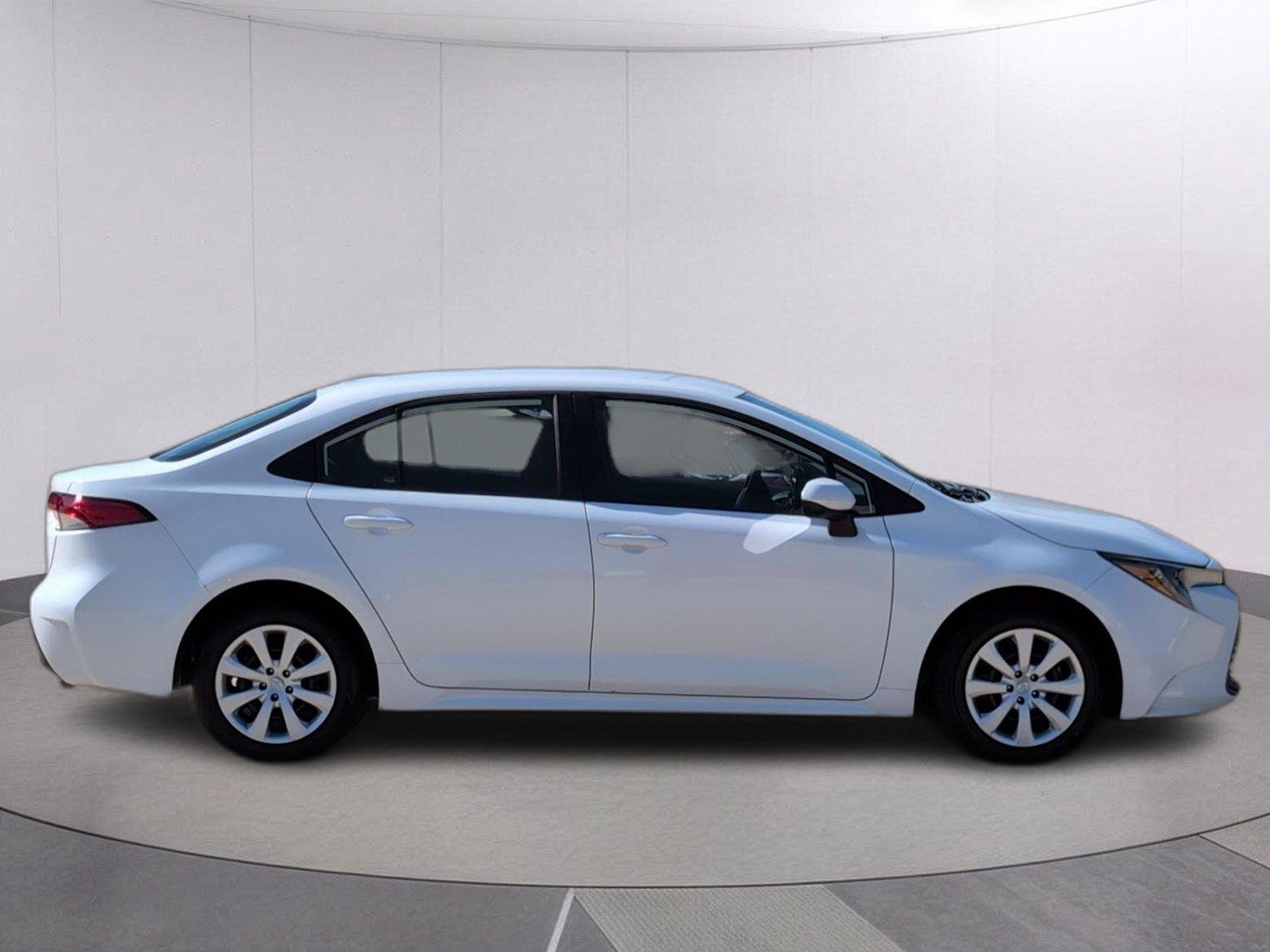 Used 2024 Ice Cap Toyota LE image 9