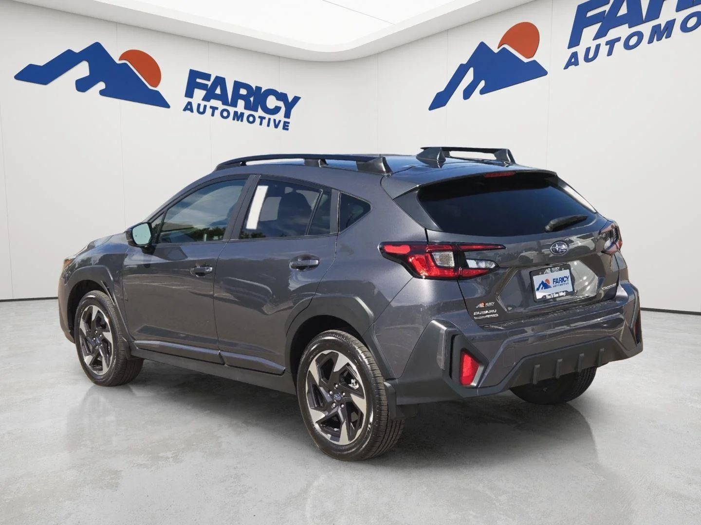 Used 2025 Magnetite Gray Metallic Subaru Limited image 6