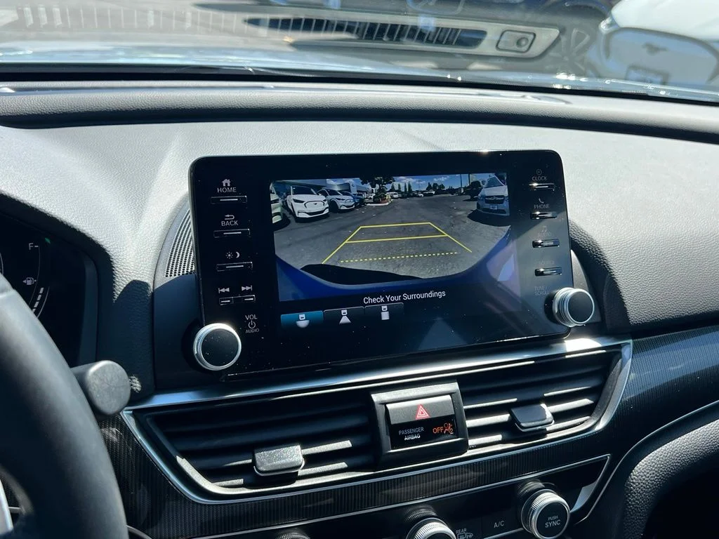 Used 2022 Sonic Gray Pearl Honda Sport image 23