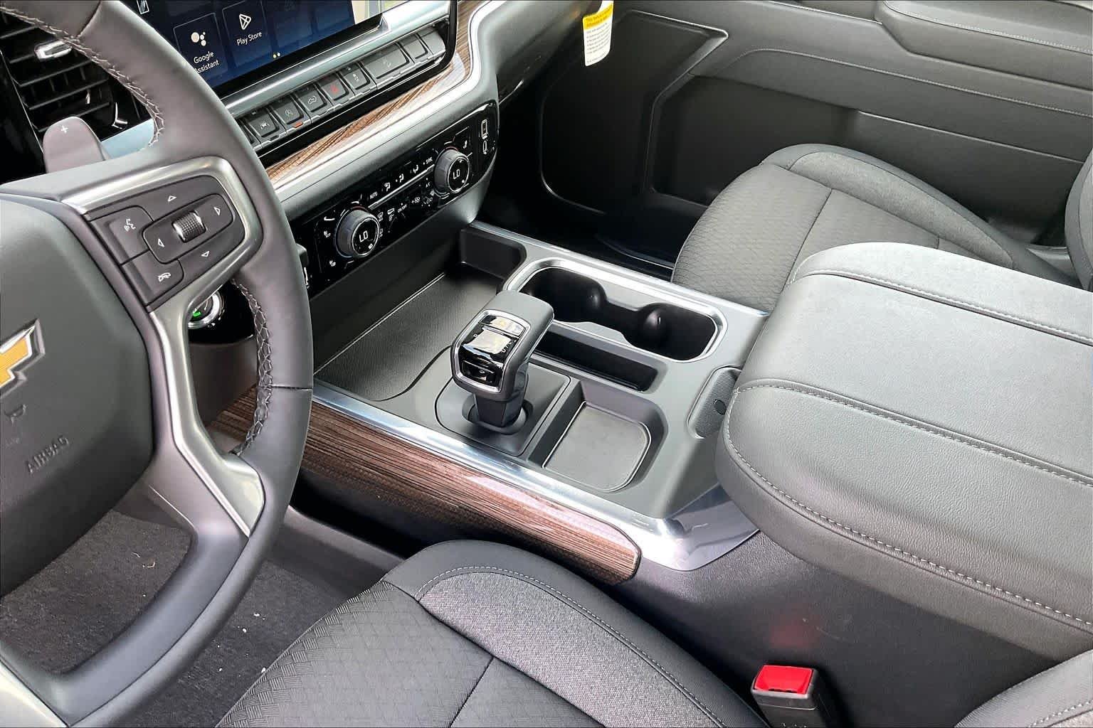 2026 Chevrolet Silverado 1500 LT - Photo 8