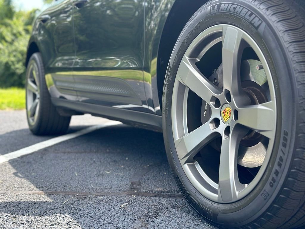 Used 2023 Grey Porsche Base image 7