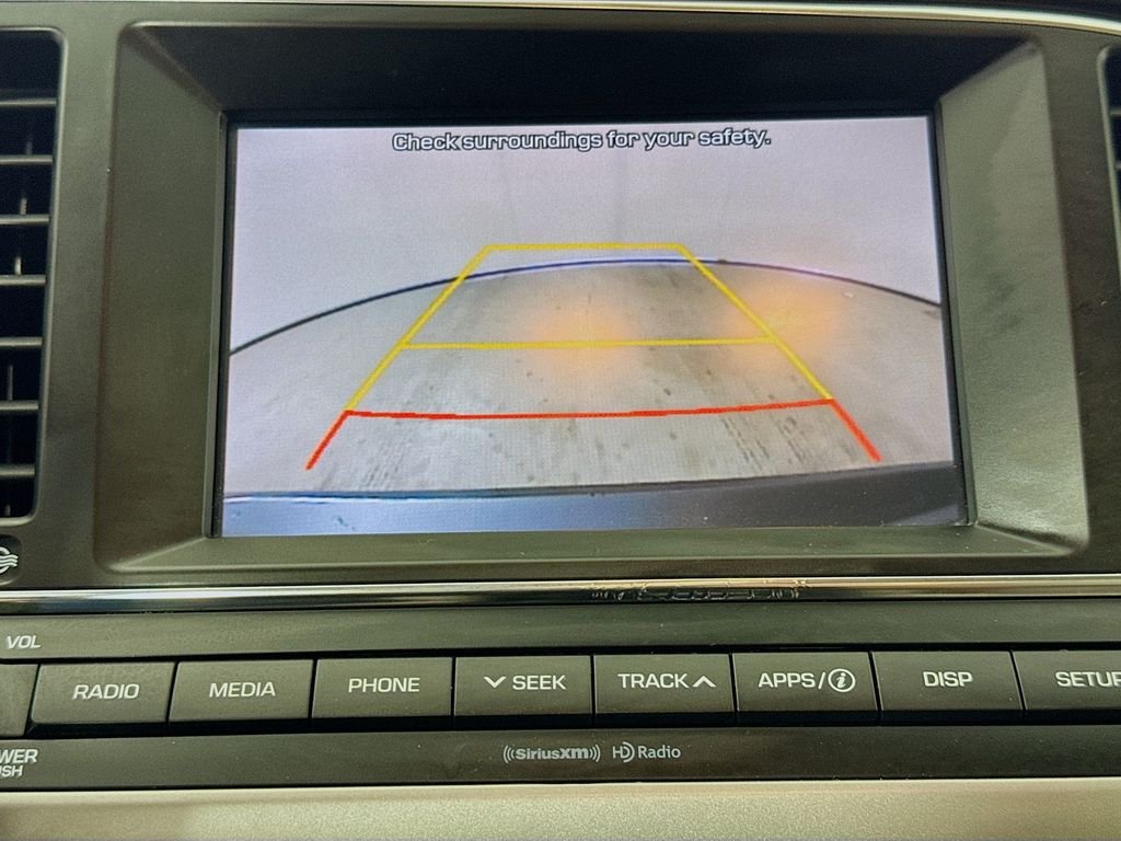 Used 2018 Machine Gray Hyundai SEL image 16