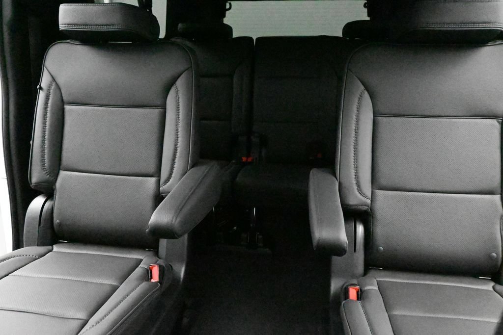 2026 GMC Yukon XL Denali - Photo 19