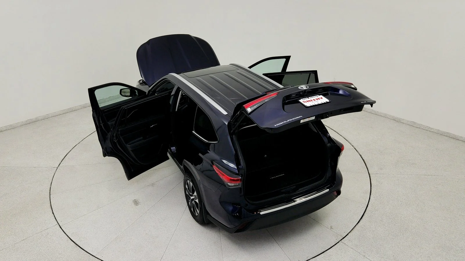 Used 2022  Toyota XLE image 23