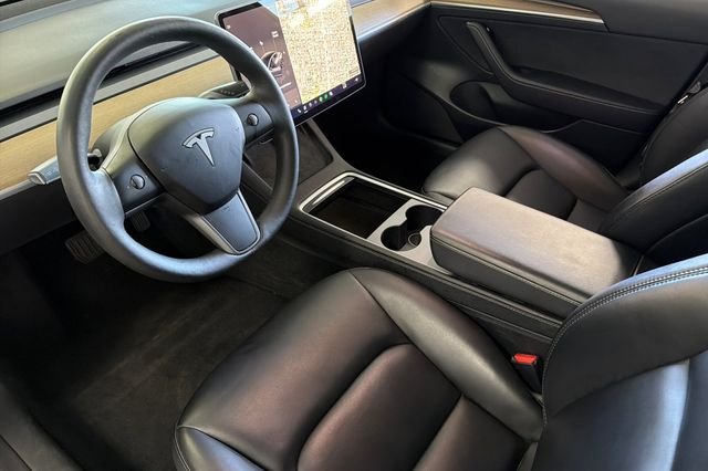 Used 2023 Gray Tesla Base image 14