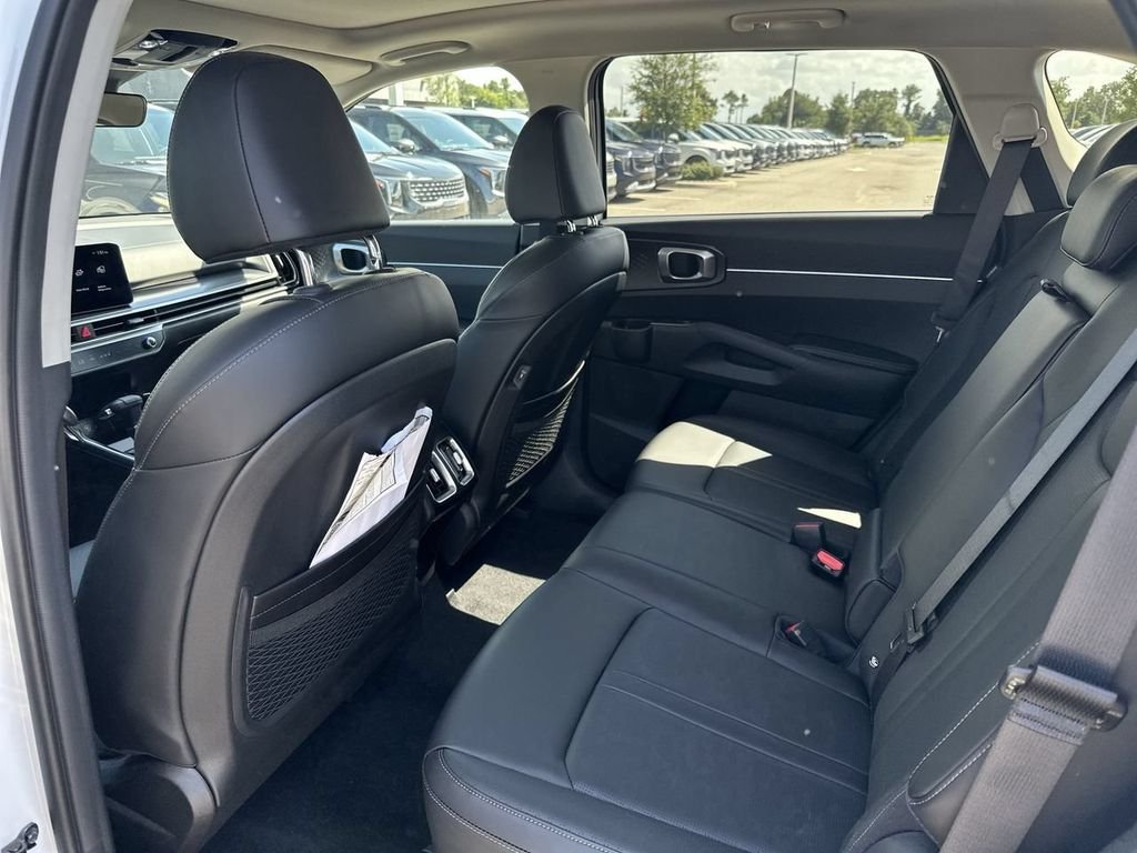 2026 Kia Sorento S - Photo 15
