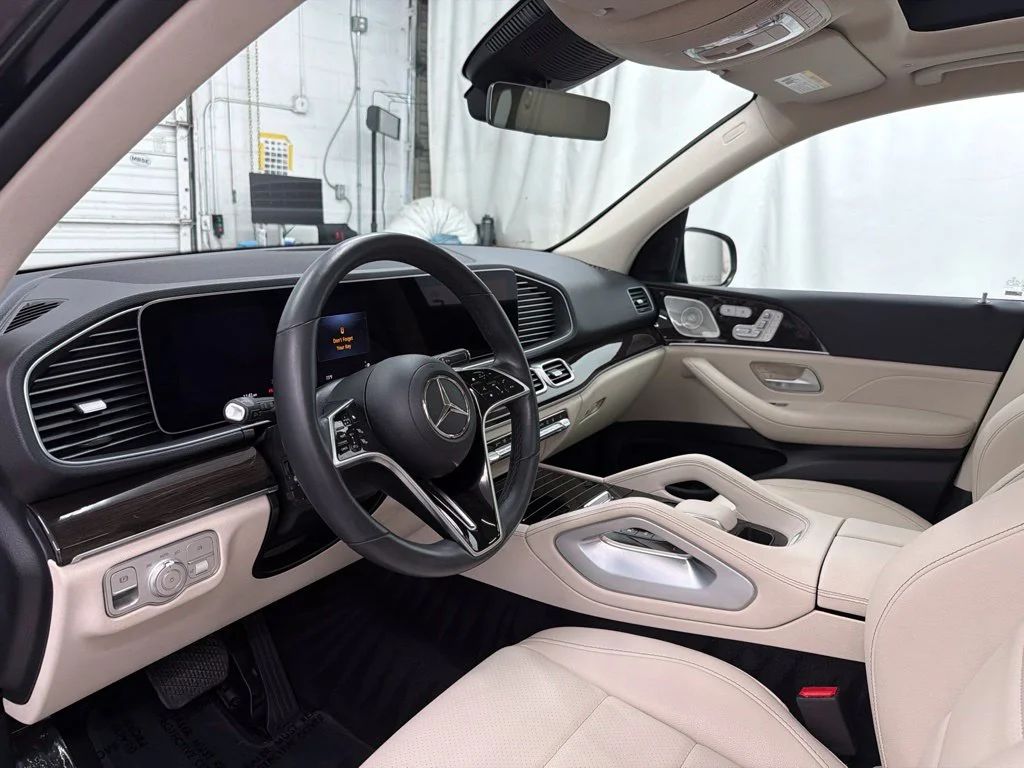 Certified Used 2024 Black Mercedes-Benz GLE 450e image 15