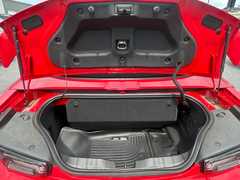 Used 2022 Red Chevrolet 2LT image 22