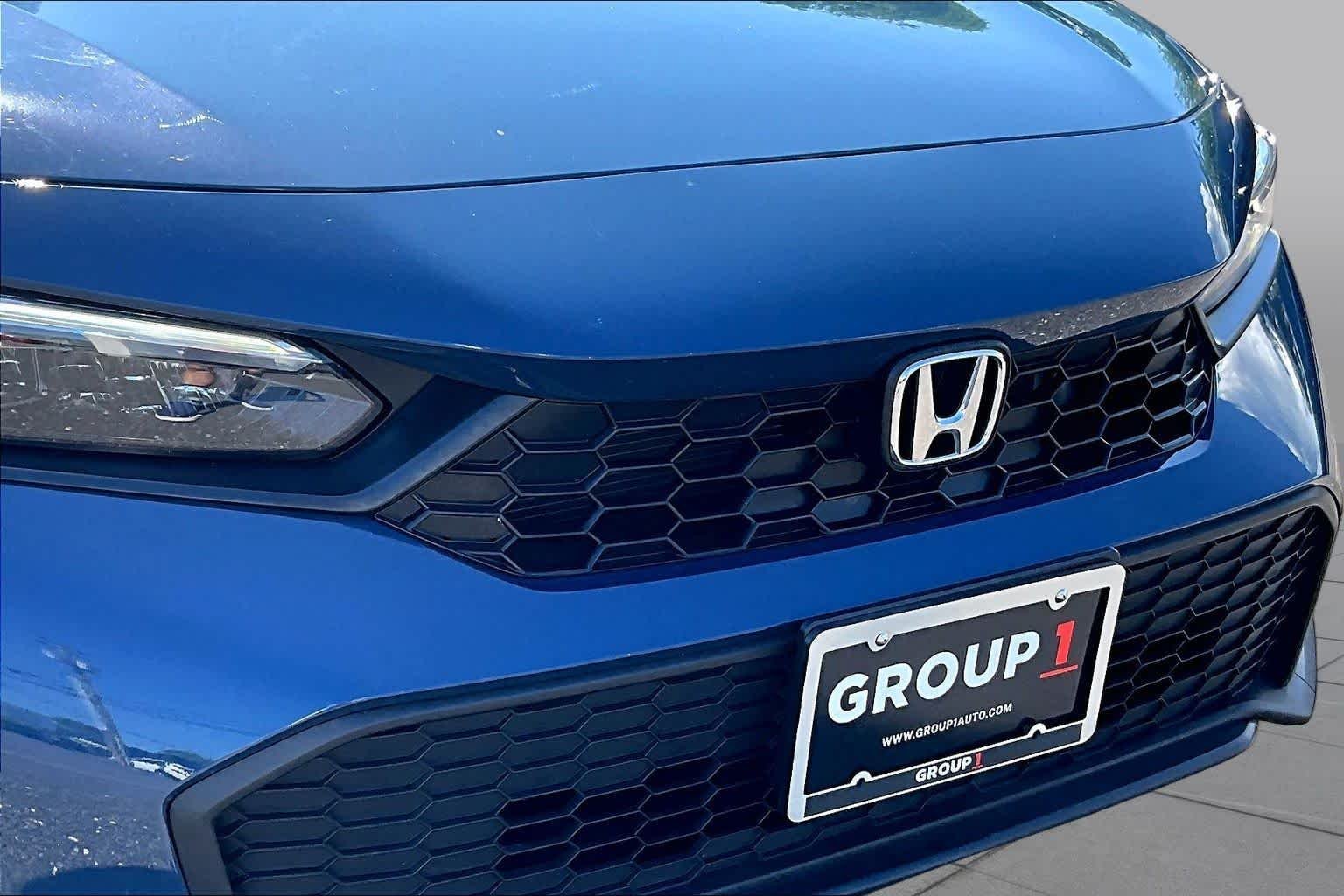 Used 2025 Blue Lagoon Pearl Honda 4D SPORT image 32