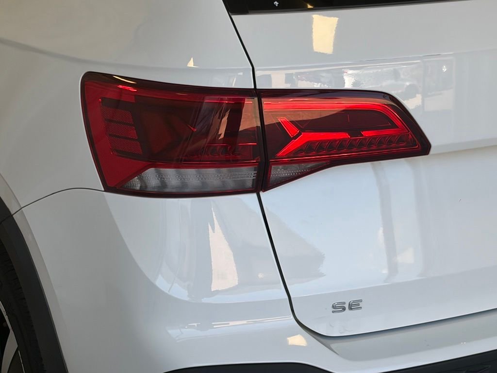Certified Used 2023 Pure White Volkswagen 1.5T SE image 7
