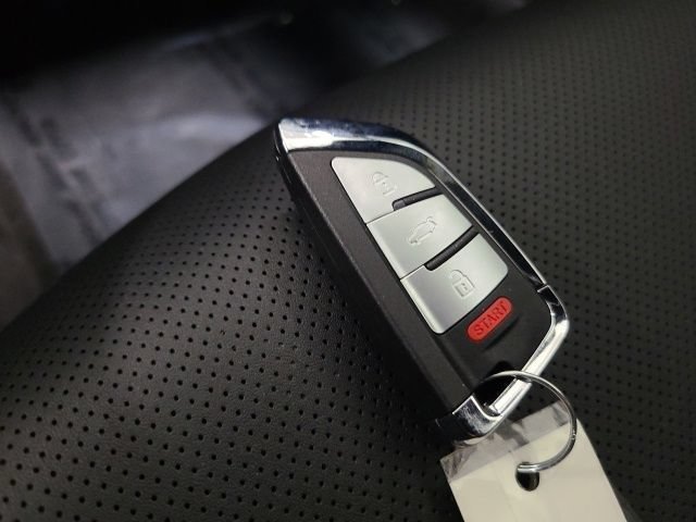 Used 2024 White Pearl Hyundai XRT image 33