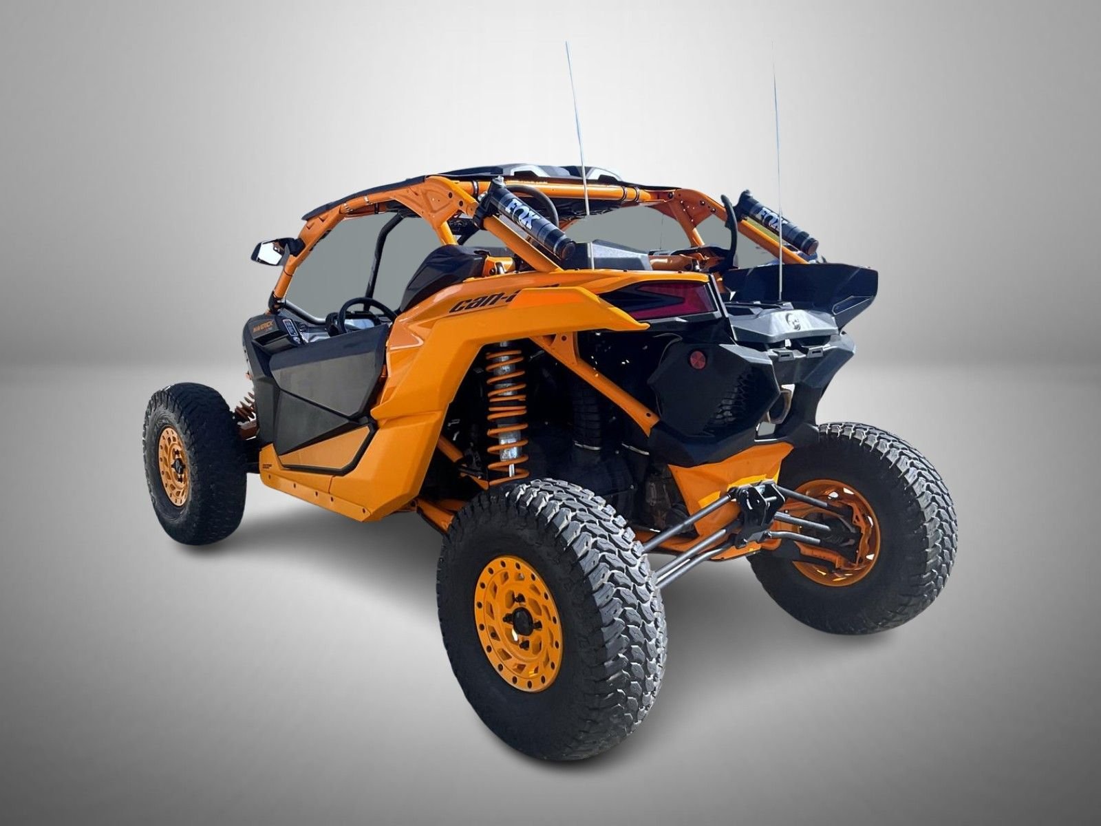 Used 2020 Orange Can-Am X3 image 7