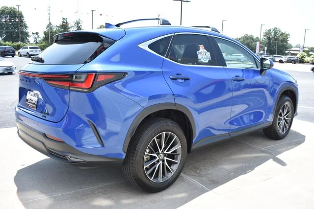 Used 2026 Blue Lexus 350h Premium image 5