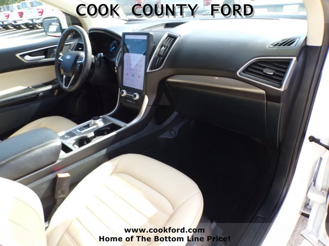 Used 2024 Star White Ford SEL image 22