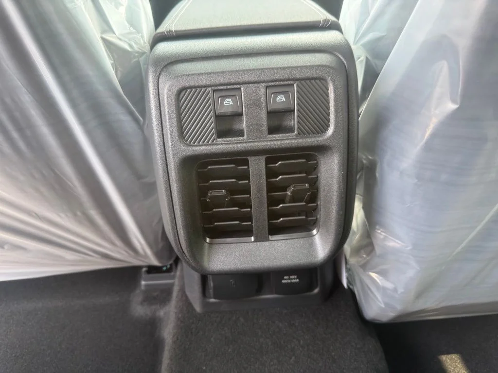 New 2026 Avalanche Gray Ford Big Bend® image 40