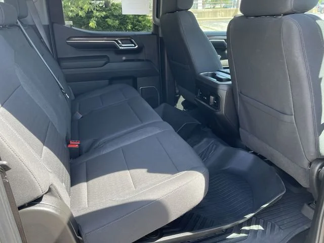 2024 Chevrolet Silverado 1500 RST - Photo 15