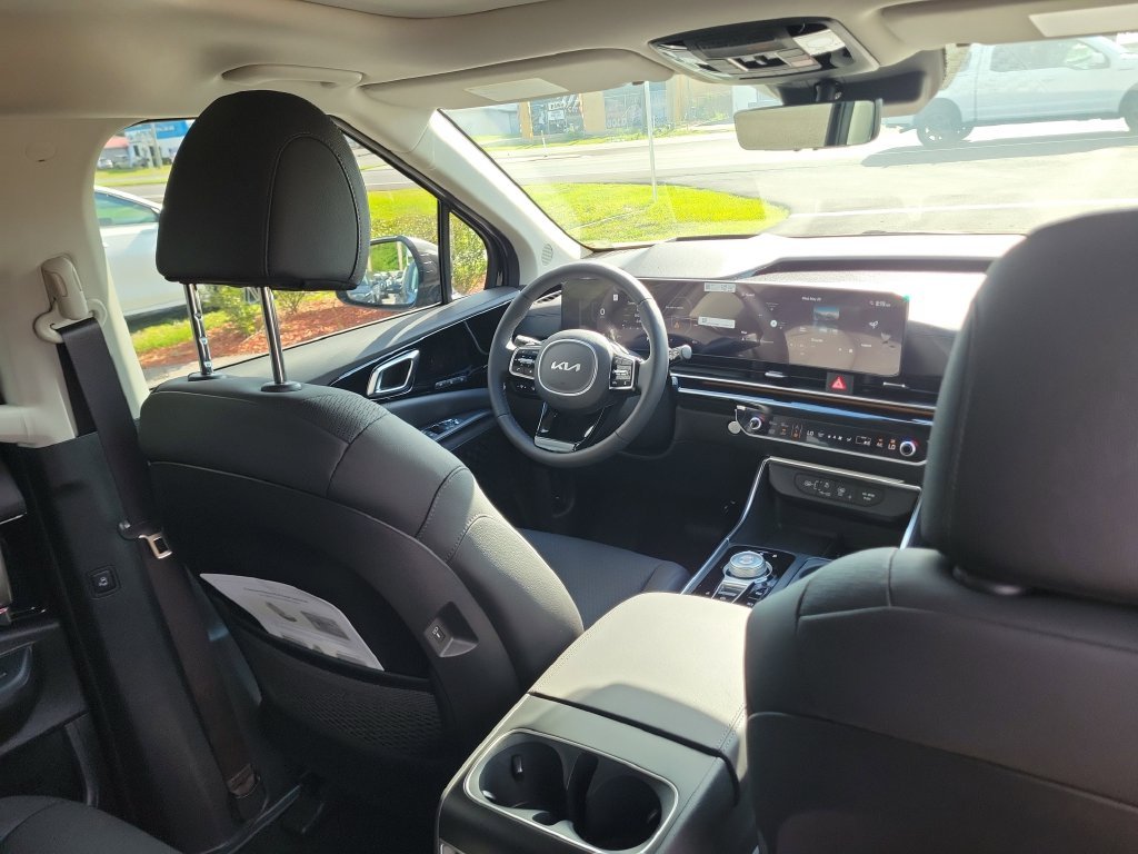 New 2026 Aurora Black Pearl Kia SX Prestige image 13