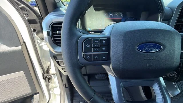 New 2026 Star White Metallic Tri-Coat Ford Lariat® image 30