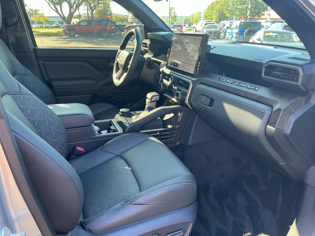 Used 2024 CELESTIAL SILVER METALLIC Toyota Limited image 13
