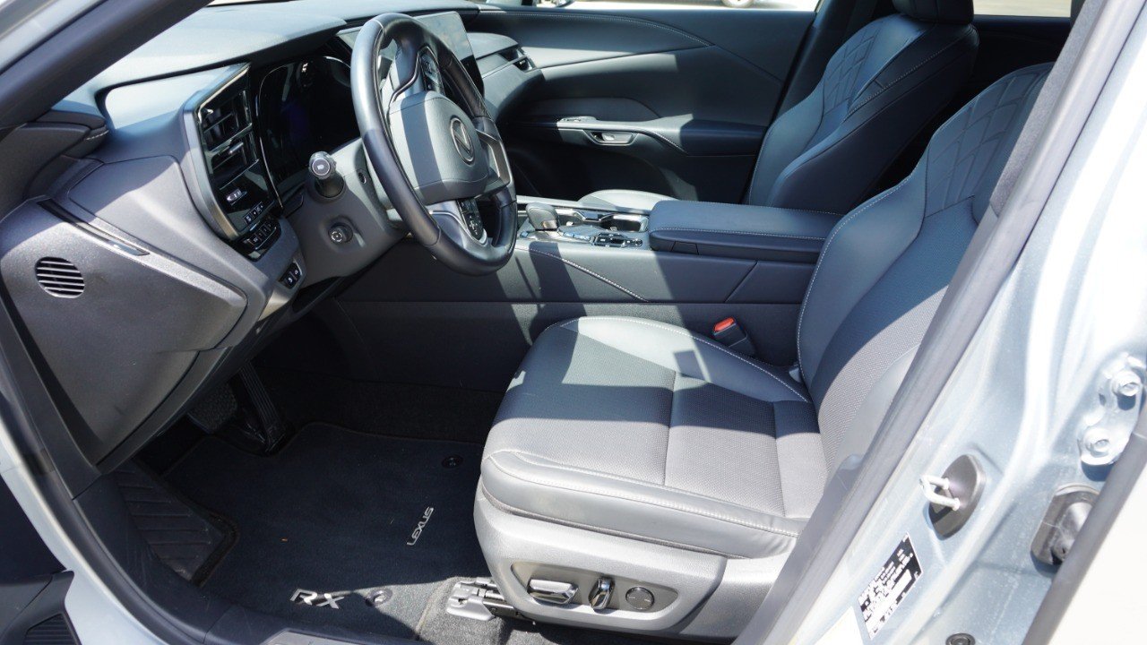 Certified Used 2025 Silver Lexus RX 350 Premium image 10
