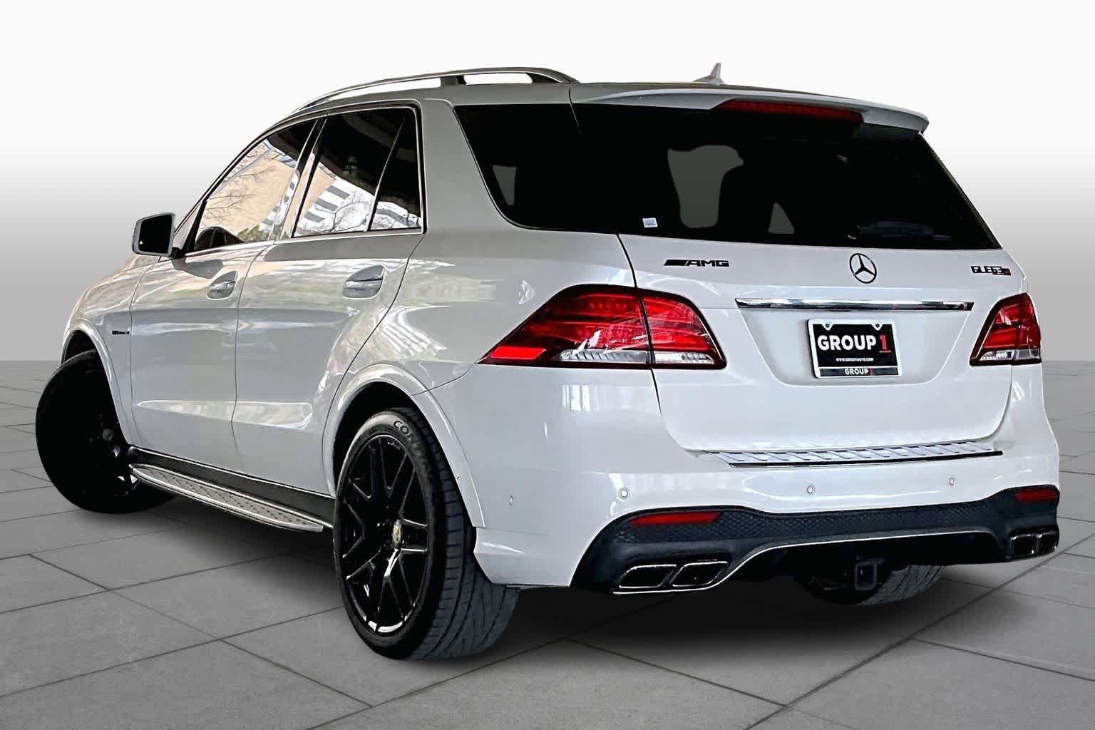 Used 2016 designo Diamond White Metallic Mercedes-Benz AMG® GLE 63 S-Model image 11
