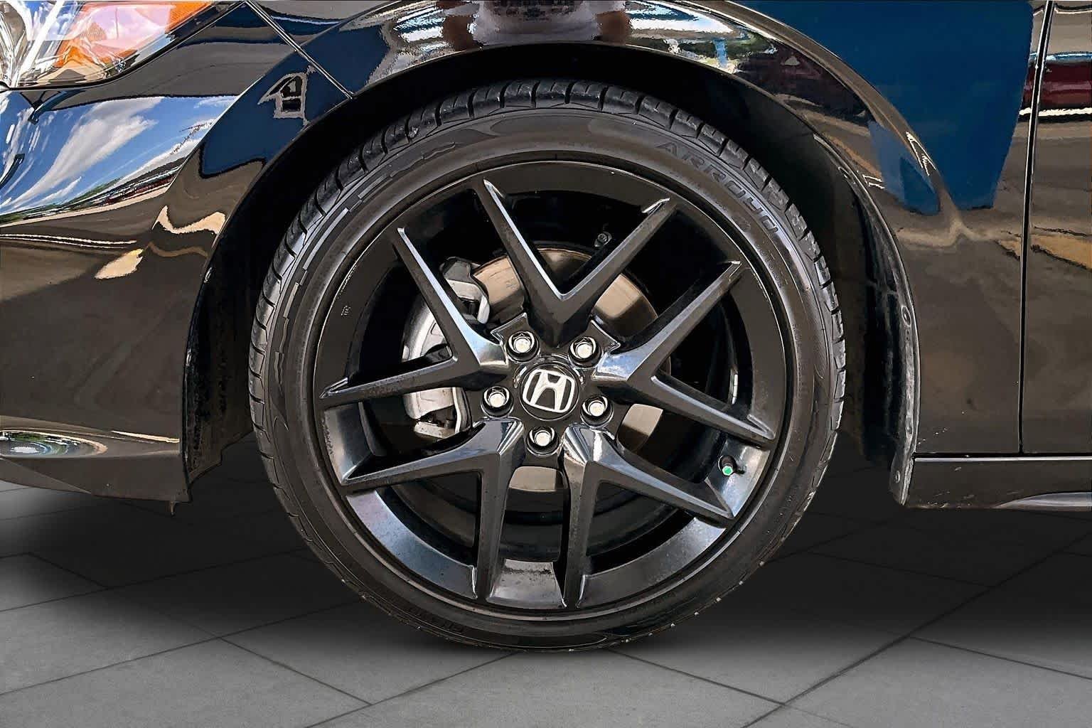 Certified Used 2025 Crystal Black Pearl Honda Sport image 11