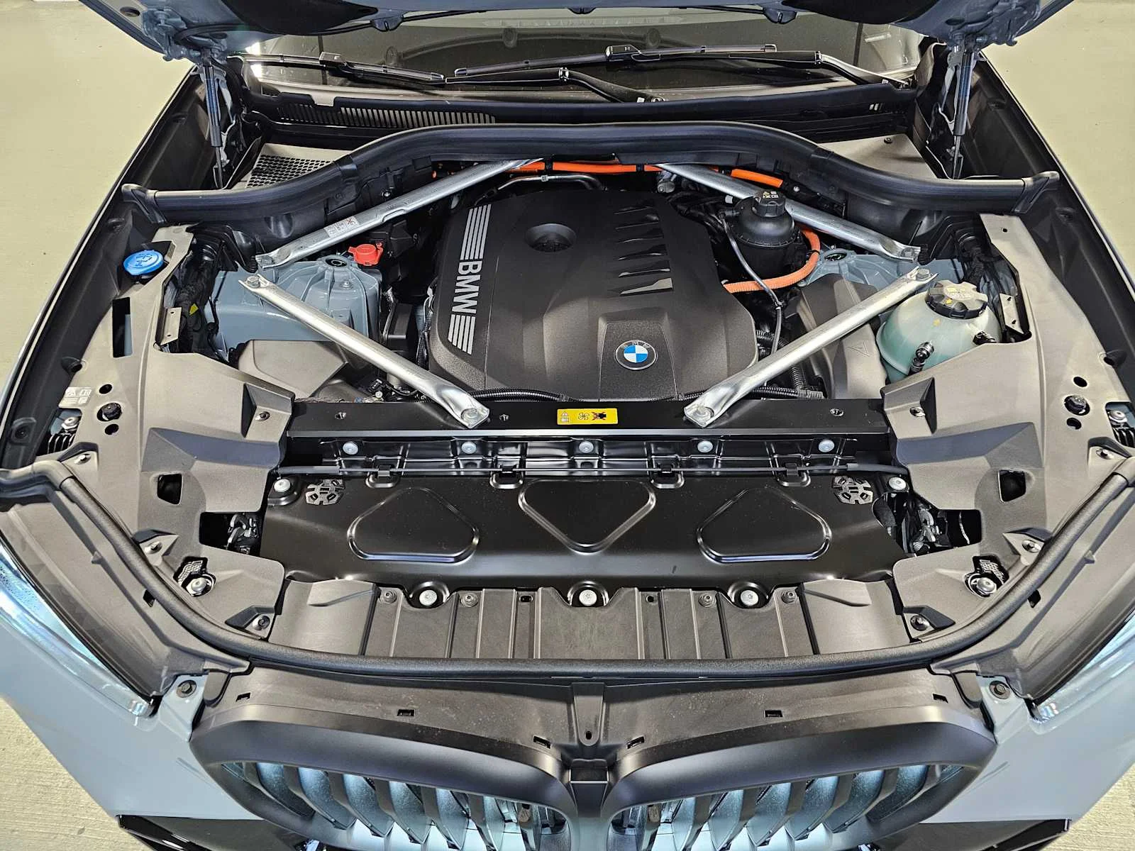 New 2026 Brooklyn Grey Metallic BMW xDrive50e image 9