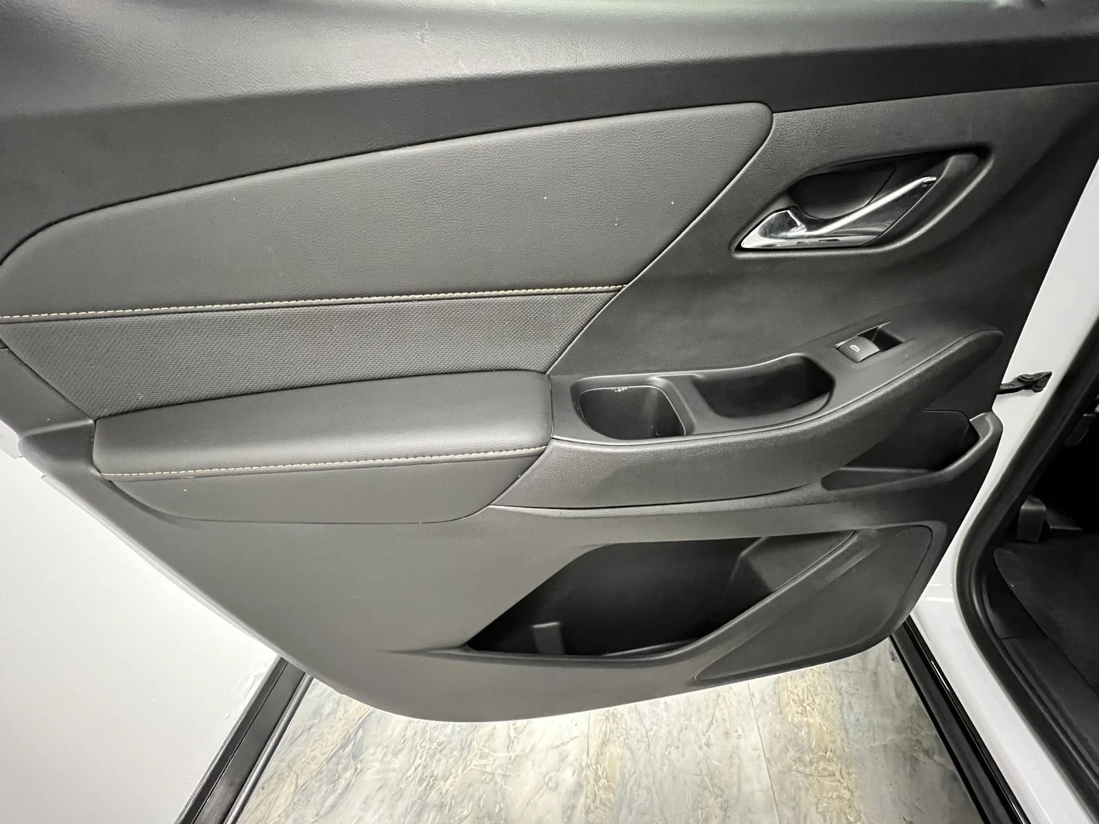 Used 2020 Summit White Chevrolet Premier image 46