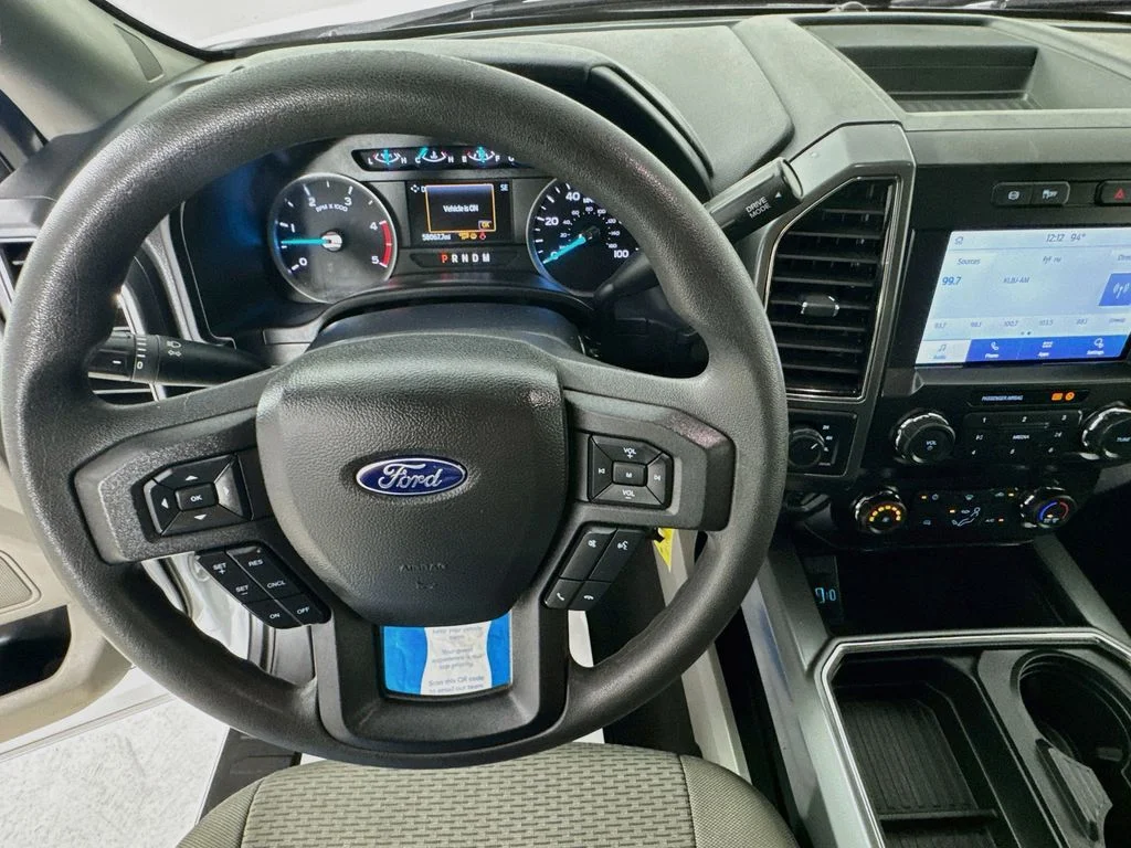 Used 2022 Oxford White Ford XLT image 13