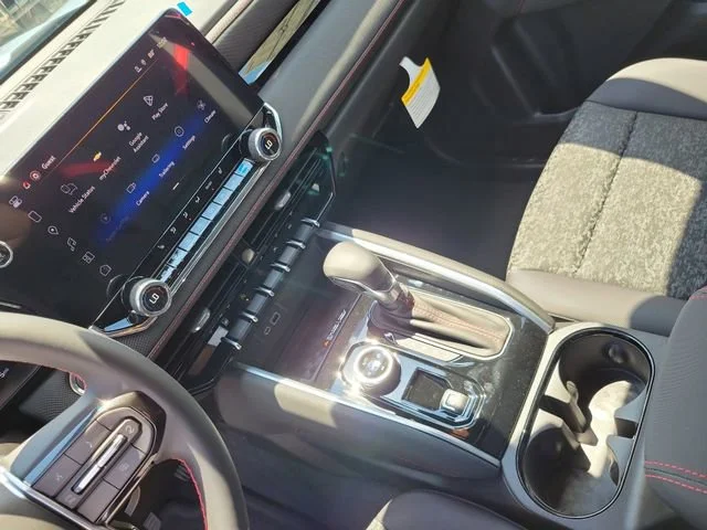 2026 Chevrolet Colorado Z71 - Photo 33