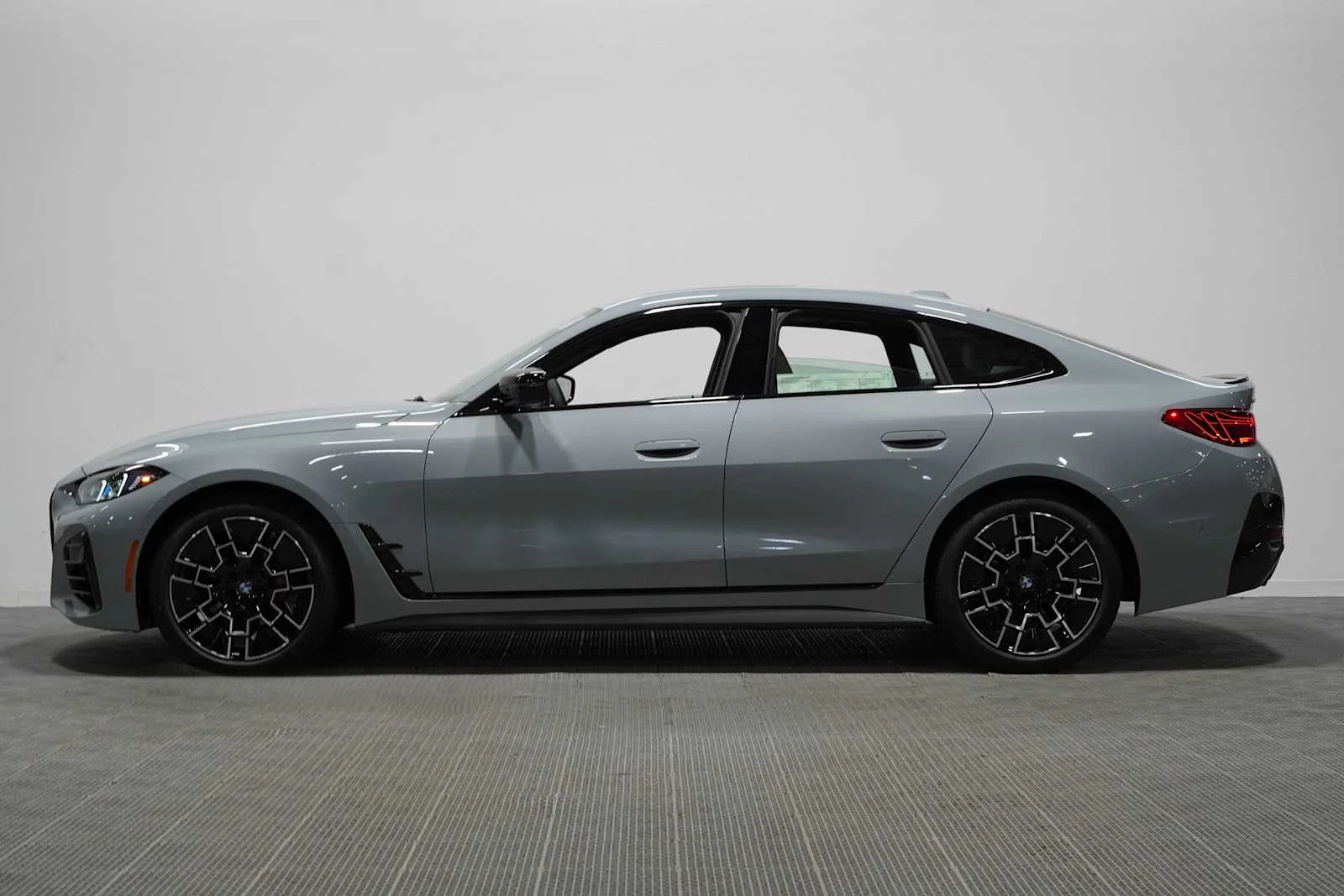 New 2026 Brooklyn Grey Metallic BMW 430i image 3
