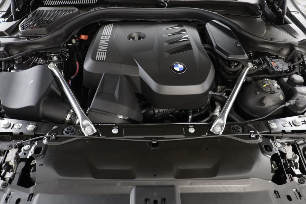 New 2027 Dark Graphite Metallic BMW 530i xDrive image 23