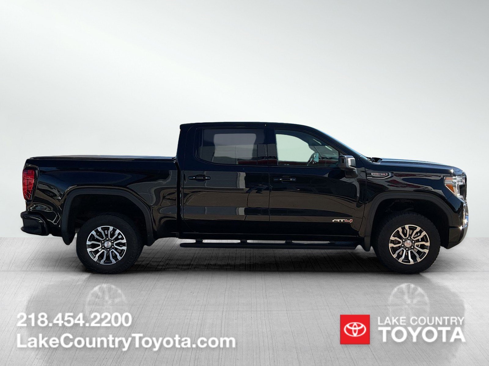 Used 2021 Onyx Black GMC AT4 image 6