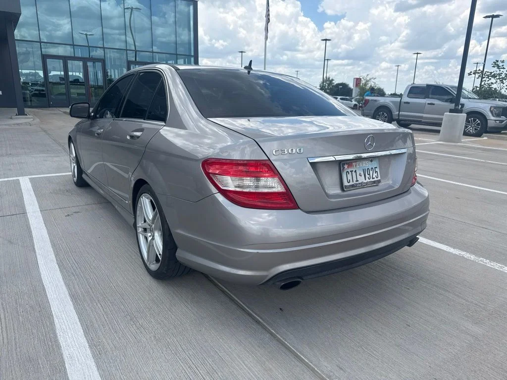 Used 2009 Mercedes-Benz C-Class C300 Sport with VIN WDDGF54X49F231629 for sale in Granbury, TX