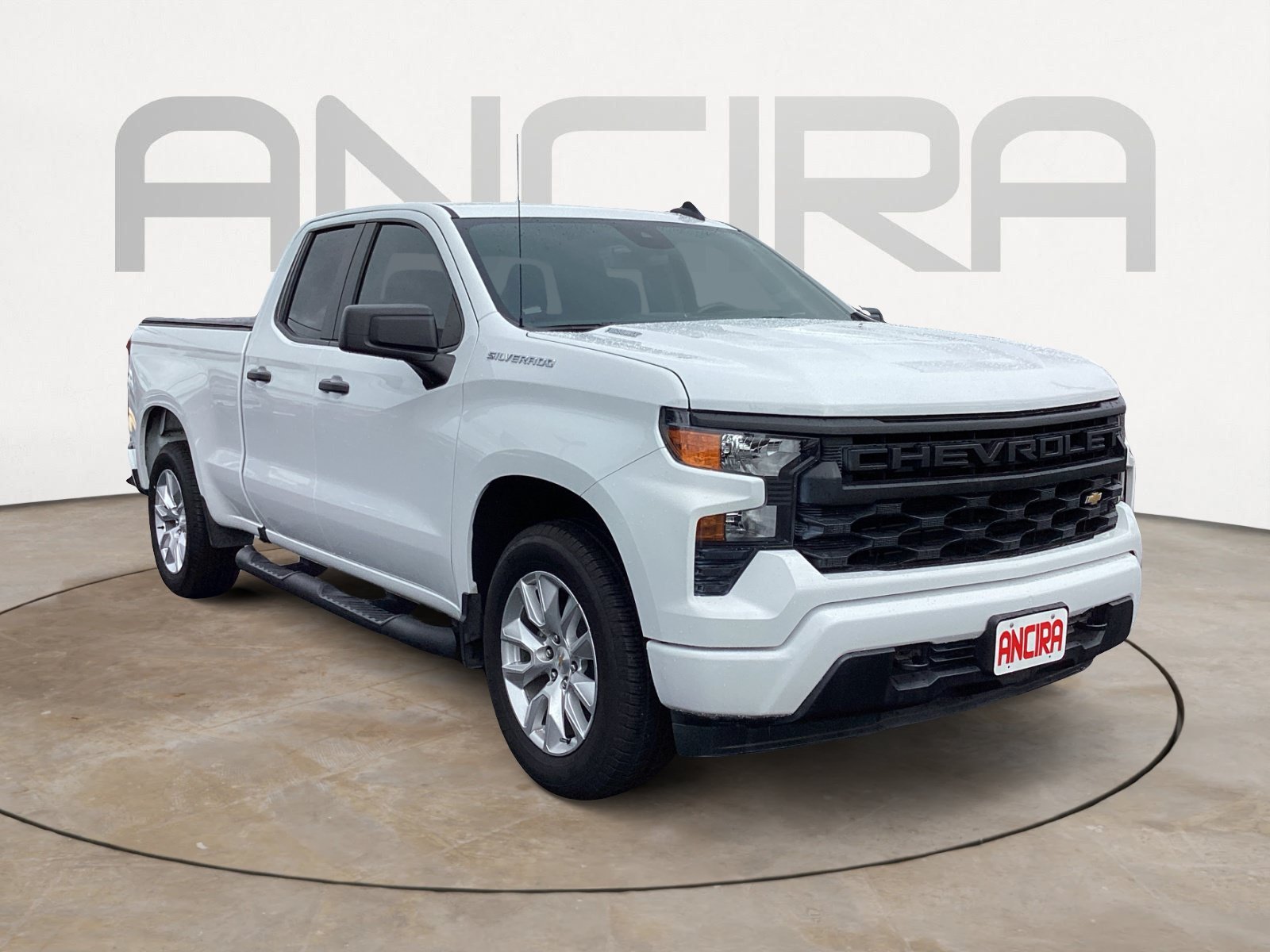 Used 2025 Summit White Chevrolet Custom image 6