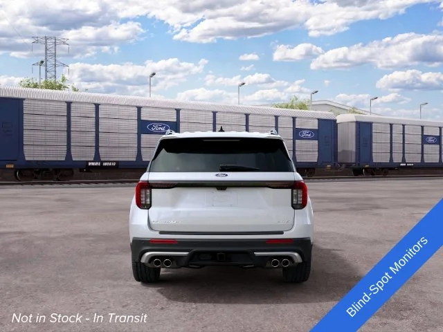 New 2027 Star White Metallic Tri-Coat Ford Platinum™ image 7