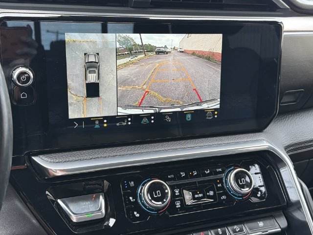 Used 2023  GMC Denali image 19