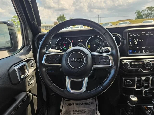 Used 2022 Gray Jeep Unlimited Sahara image 14