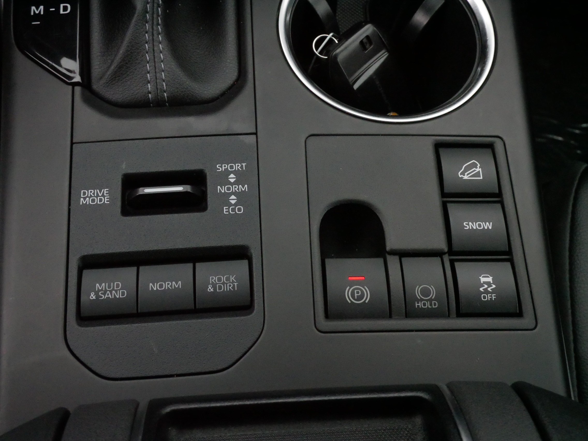 2024 Toyota Highlander XLE - Photo 25