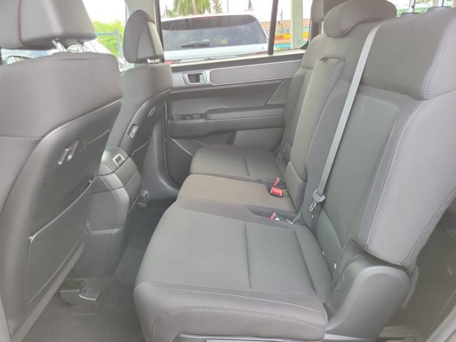2026 Hyundai Santa Fe SE - Photo 8
