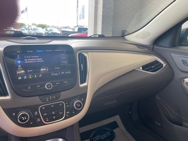 Used 2024 Blue Chevrolet LT image 30