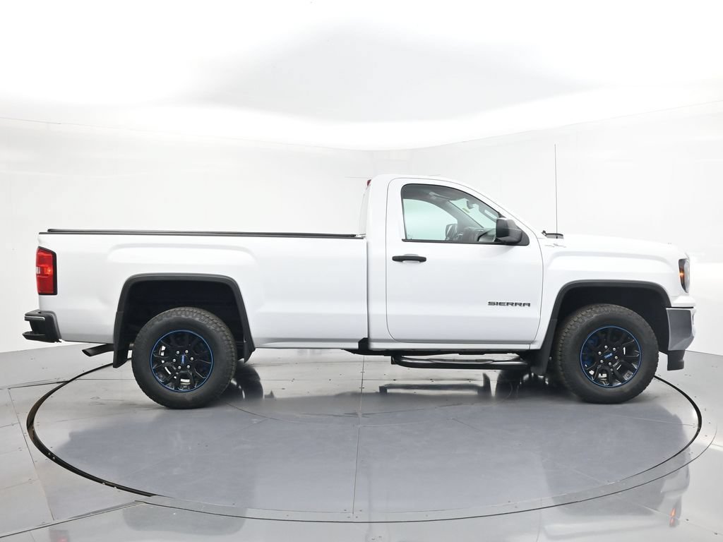 Used 2017 SUMMIT WHITE GMC 4WD Reg Cab 133.0" image 6
