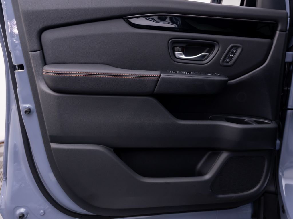 New 2026 Sonic Gray Pearl Honda TrailSport image 14