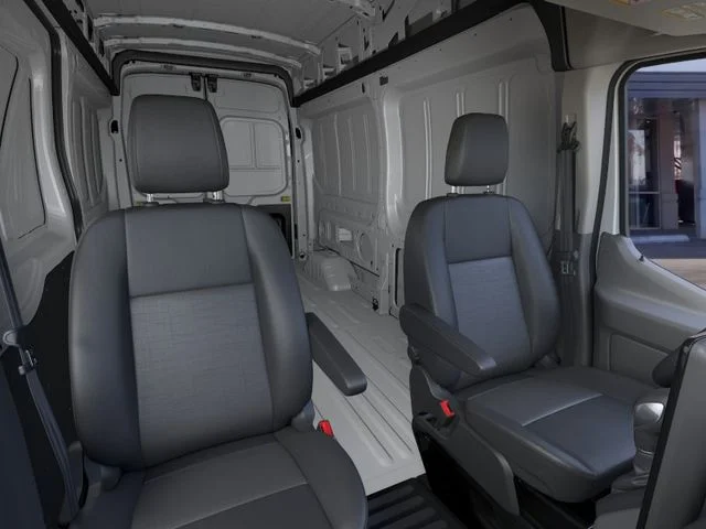New 2026 Oxford White Ford Base image 4
