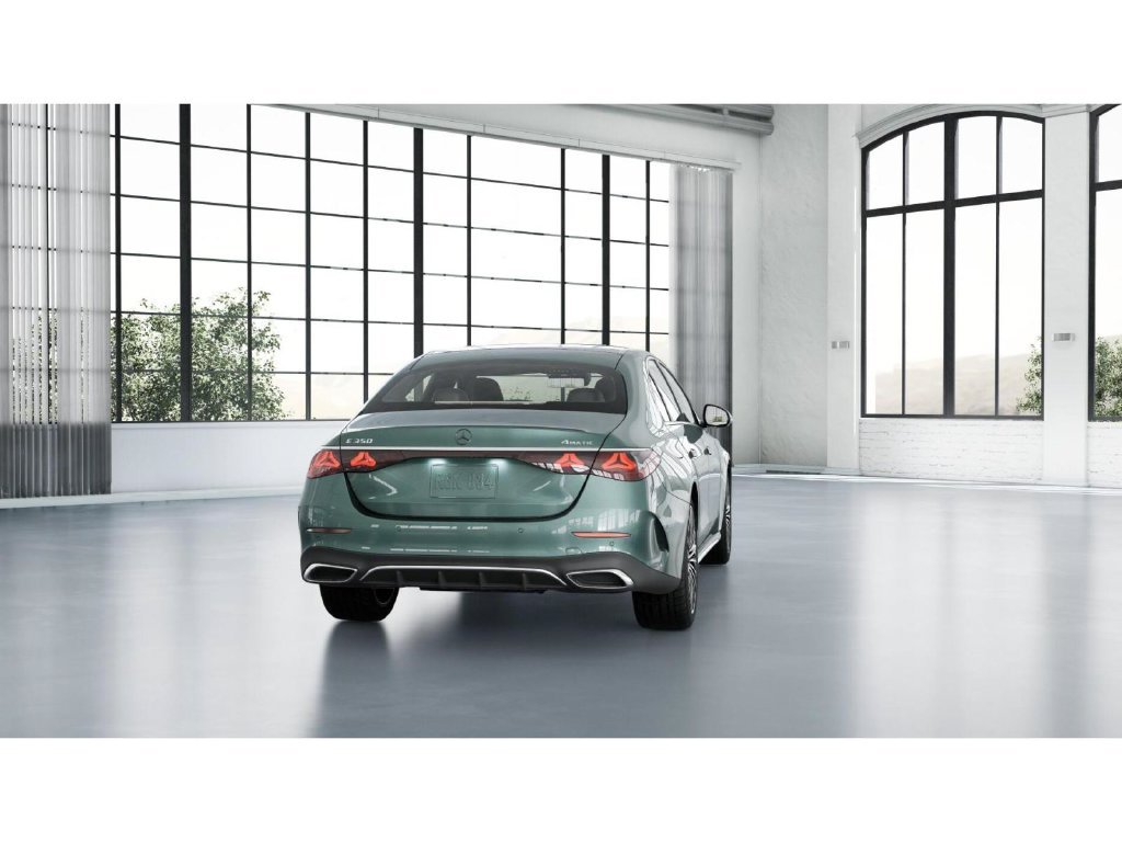 Certified Used 2026 Verde Silver Metallic Mercedes-Benz  image 24