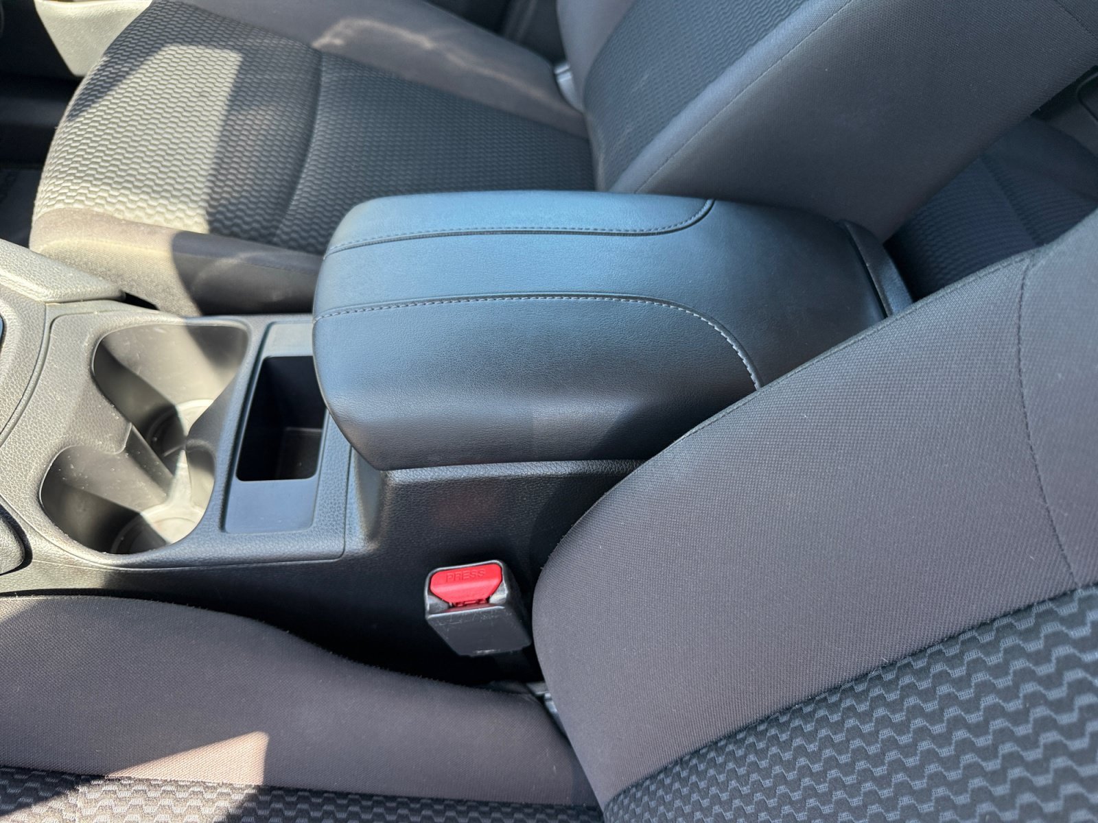 Used 2020 Magnetic Black Pearl Nissan S image 14
