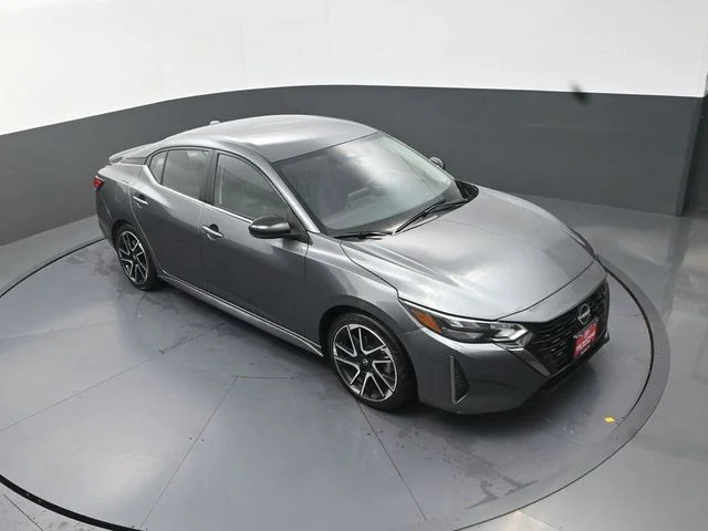 Used 2025 Gray Nissan SR image 23
