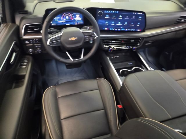Used 2025 Gray Chevrolet Premier image 13