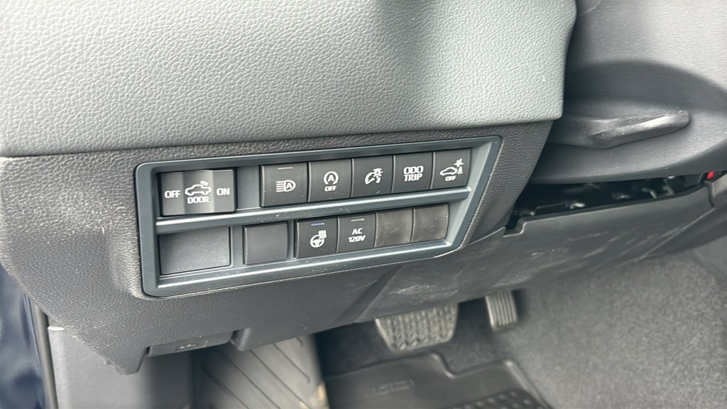 2026 Toyota Tundra Limited - Photo 16